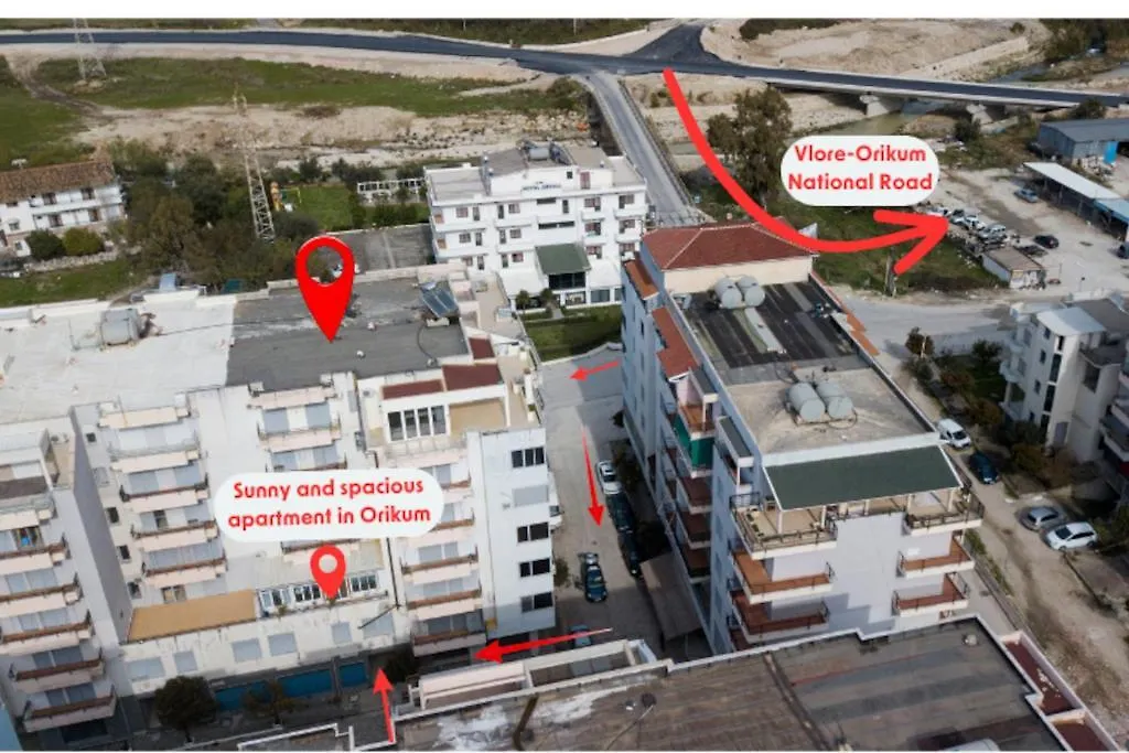 Sunny And Spacious Apartment In Orikum Beach